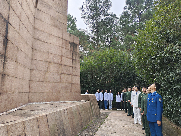 1702458614730907.jpg 6.jpg